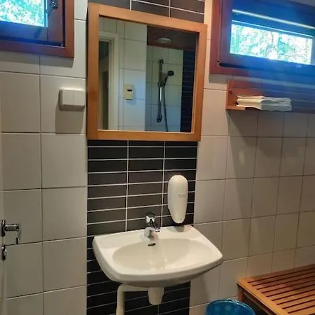 Kylpyla Spa, Saimaa Efrat B8 * Imatra